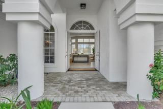 Sunny Retreat with Private Pool in North Naples - Naples - 6