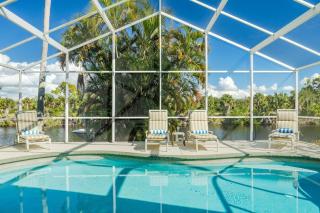 Newly Renovated, Gulf Access & Heated Pool - Villa Following the Sun - Roelens Vacations - Cape Coral - 9