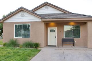 ZC4 Pet Friendly Home Near Zion - La Verkin - 9