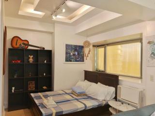 Spacious Scandi Studio in Burgos Circle Mind Museum Near Bonifacio High Street BGC with Golf Course View - 0