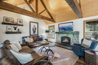 Timber Grove at Tahoe Park - Gorgeous 4BR Cabin - Tahoe Park HOA, Pets OK, Near Skiing - Tahoe City - 9