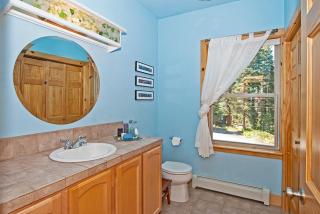 Woodside Lodge on West Shore with Private Hot Tub, Pool Table & Game Room - Tahoma - 5