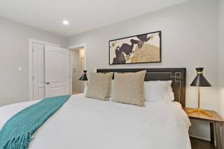 DECOM 2BR Roomy & Stylish Apartment in Rogers Park - Sheridan N2 - Chicago - 1
