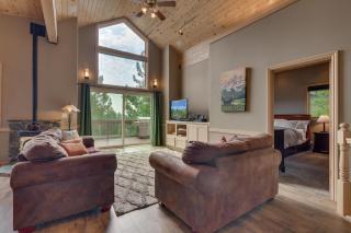 Treetop at Tahoe Donner - Pet Friendly 4BR w Gym and Pool Access - Truckee - 8