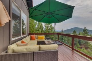 Treetop at Tahoe Donner - Pet Friendly 4BR w Gym and Pool Access - 1