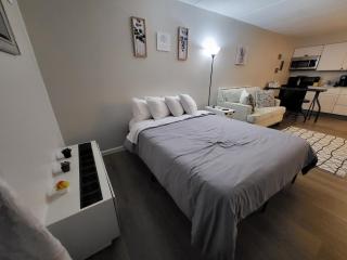 Cedar Lodge Condo with Lake Winnipesaukee Views; close to Weirs Beach!! - 4