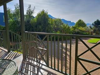 Clarens Mountain Sage Holiday House - Clarens - 8
