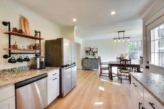 Tranquil Travelers Rest Home with Fire Pit! - Travelers Rest - 2