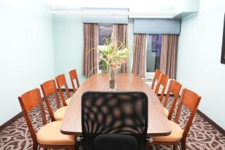 Copley Inn & Suites - Akron - 1