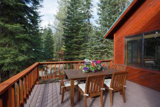 St Bernard at Tahoe Donner Remodeled 3BR - Private Hot Tub and Gym and Pool Access - 1