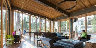 Stellar Ski-in Ski-out Townhouse 8 - Luxury 3 BR w Private Hot Tub and Gym and Pool Access - Truckee - 8