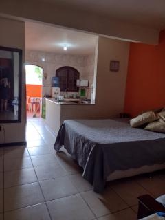 Conforto e simplicidade! Casa top com garagem, cozinha, banheiro e quarto - 1