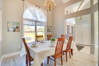 Hot Tub, Sauna & Game Room: Spacious Poconos Gem! - 5