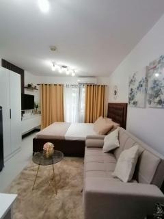 One Oasis Cebu Resort Condominium Mabolo Cebu studio Smart TV, Wifi - 7