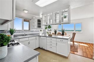 Beachfront 3 Bedroom 3 Bath In Seal Beal, Ca - Seal Beach - 7