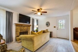 1 Mi to Lake Allatoona Family Home on Farm! - Acworth - 7