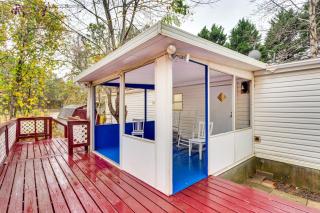 1 Mi to Lake Allatoona Family Home on Farm! - 9