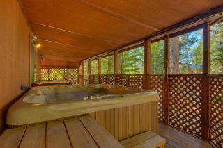 Club 151 at Dollar Point by Tahoe Getaways - Pet-Friendly 4BR w Hot Tub & Fenced Yard - Tahoe City - 6