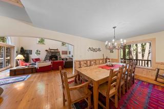 Fox Crossing at Tahoe Donner by Tahoe Getaways - 3BR Vacation Rental w Forested Views & HOA Amenities! - Truckee - 3