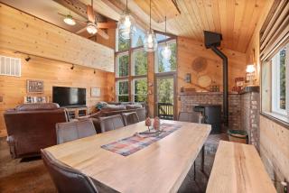 Rustic Retreat by Tahoe Getaways - 4BR Tahoe Donner Contemporary Cabin w Forest Views, Pet-Friendly & HOA Amenities - 2