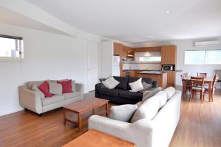 Flying Colours - Inverloch - 7