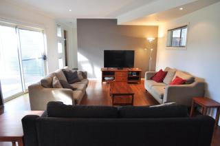 Flying Colours - Inverloch - 6