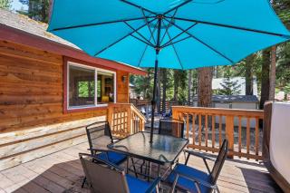 Sunlit Pines by Tahoe Getaways - 2BR in Tahoe Park w Hot Tub, Fenced Yard & Pet Friendly! - 3