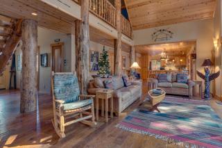 Tippy Canoe by Tahoe Getaways - 4BR West Shore w Private Hot Tub,, Sauna, EV & Walking Distance to Trailhead - 8