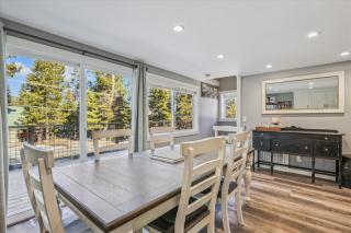 Granlibakken Getaway- West Shore Retreat-Central Location-Hot Tub-Near Skiing - Tahoe City - 5