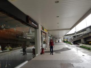 Studio unit at The Beacon Makati near Greenbelt - Manila - 2