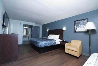 Red Carpet Inn & Suites - Newnan - 3