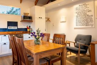 Tasman Village Cottage - Tasman - 4