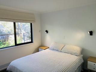 Buckley's - Point Lonsdale - 1