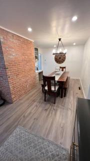 Red Brick Retreat - Blackfoot - 5