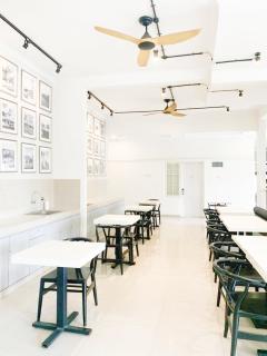 Victoria Bed & Breakfast - Malang - 8
