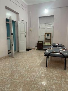 Bed and Bath for 1-8 people - 5