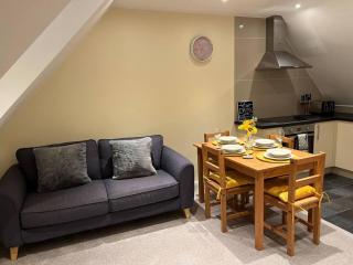 Central location 2-Bed Apartment in Maidstone - Maidstone - 0