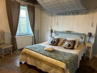 Le Château de Failloux, Piscine intérieure - 5