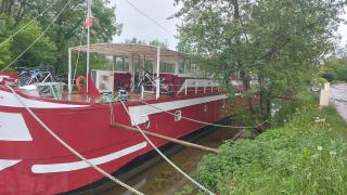 péniche Ino Lefkothea II chambre d'hôtes - Dole - 3