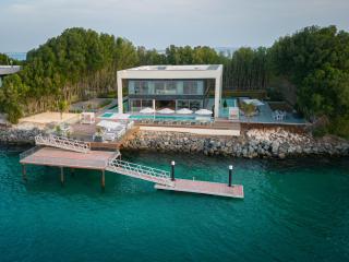 Nurai Water Villa By Luxury Explorers Collection - Abu Dhabi - 9