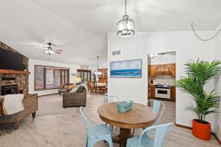 Enchanted Woods Hideaway - 7