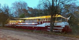péniche Ino Lefkothea II chambre d'hôtes - Dole - 4