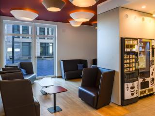 B&B Hotel Braunschweig-City - Braunschweig - 7