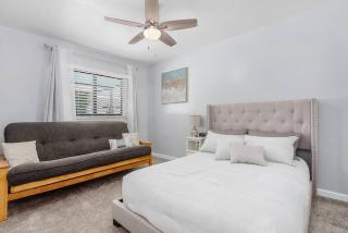 Charming Family Retreat Heated Pool Private Yard - Cape Coral - 4