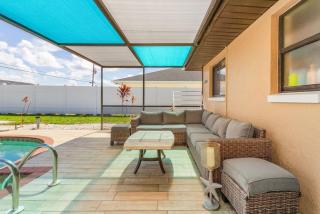 Charming Family Retreat Heated Pool Private Yard - Cape Coral - 1