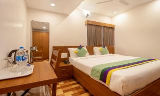 Treebo Elite Plaza, 700 Mtrs From Madikeri Fort - Madikeri - 1