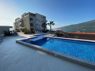 Bellavista Residence - Baošići - 0