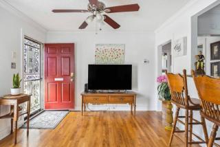 Cozy 2BR Bungalow and Midtown Memphis - Memphis - 8