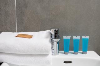 Służew 405B Apartment by BookingHost - 9