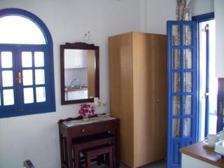 Ancient Thera Studios - Perissa - 6
